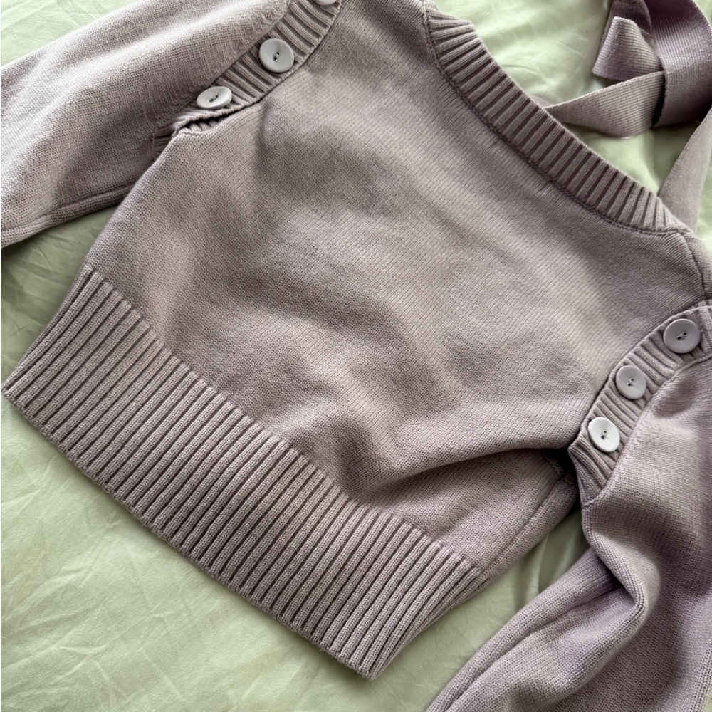 For Love of Lemons lilac knit set with detachable sleeves. Excellent condition.